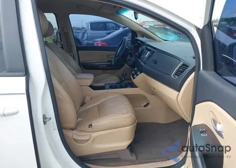 2015 Kia Sedona Lx z USA, uszkodzony, nr VIN KNDMB5C12F6018423